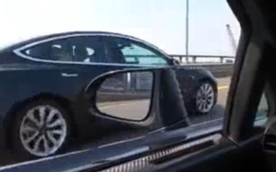 Tesla Model 3 Made Incredible Last-Minute Turn to Avoid Missing Exit on Highway